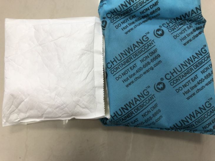 Absorbējoša konteinera žāvējoša viela