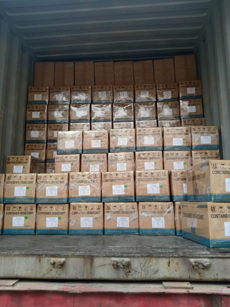 Vēl 2 Konteineri Desiccant Somas Loaded